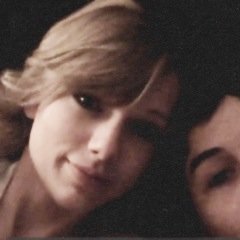 I love taylor and niall more than you. @taylorswift13 & @niallofficial