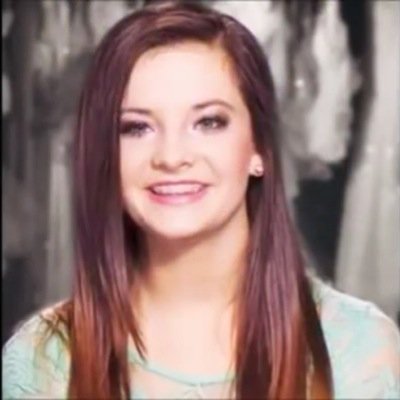 I'm a level 5 on Cheerleading! Single!!!I love brook hyland and hello kitty!love my best friends!i love to were bow's!!!!!!!