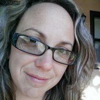 Kari Arnold (@karidigsplants) 's Twitter Profile