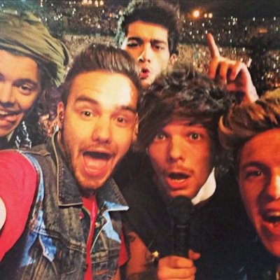 RT UR FAV 1D'S SONG!!!