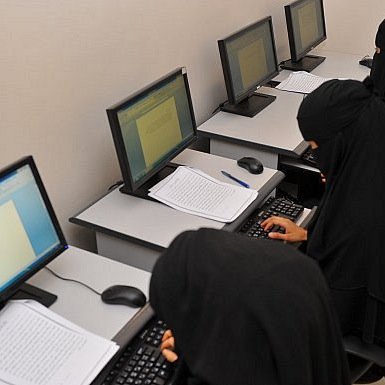 مستشارة توظيف لمساعدتكم في البحث عن وظيفة عمل في الرياض للتواصل ارسال سيرتك الذاتيه على ايميل التوظيف Tawdef_h@hotmail.com رقم 0567298775