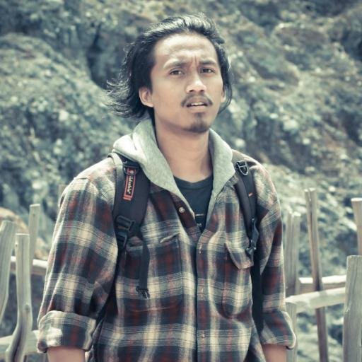Sudah kubilang, aku ya aku, kamu ya kamu, soal siapa yang lebih hebat itu cerita yang membosankan!!