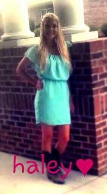 hayybayy024's profile picture. I'm a junior at oshs  Saved by the grace of God! Horses are my life
barrel racer
single♡