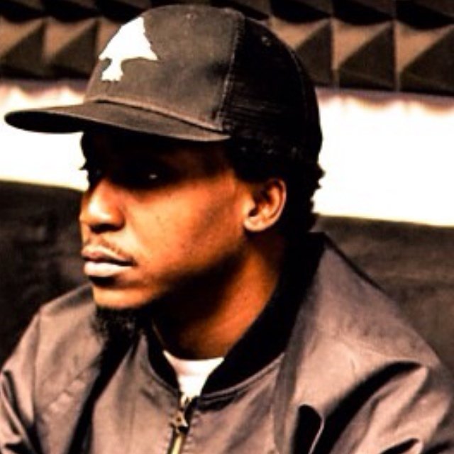 GotItAMG's profile picture. At the Jamaican spot I ordered the Jerk. she said, you are what you eat .... AMG