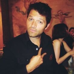 free follow from @seducingmisha bc ily