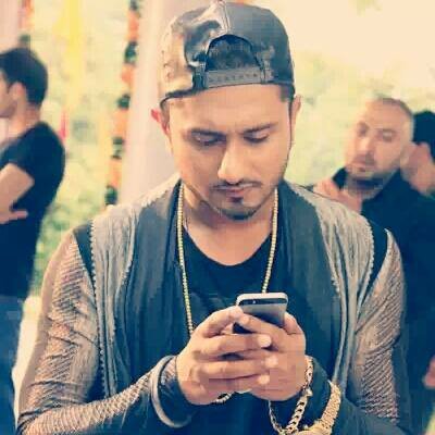 My dream 
Famous singer(rapper). And dancer