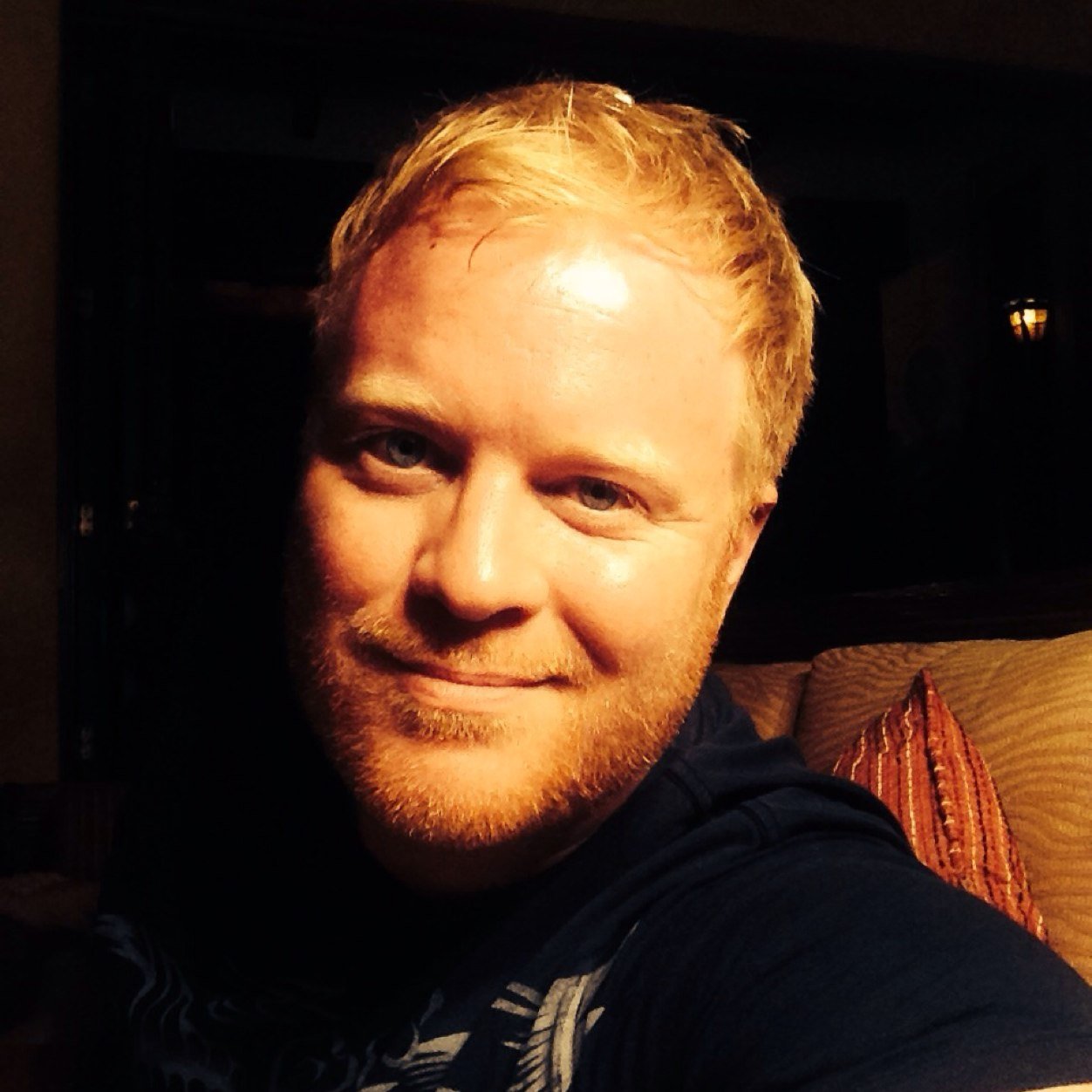 scotthowlett's profile picture. 