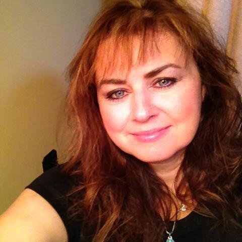 BohemianChicArt's profile picture. Pack your pearls, your passport and your pumps and join me on a creative journey. Painted ladies, feminine furniture and fabulous finds...