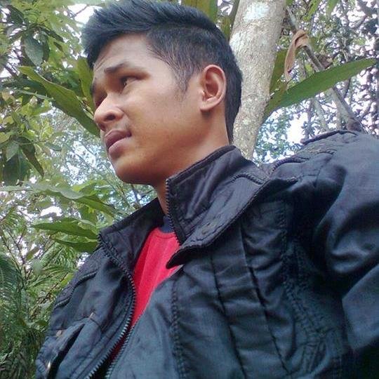 AsepRisma_love's profile picture. Cukuplah aku mencintaimu di dalam hati,dan menyalurkanya di setiap doa doa dalam sujudku, krn jauh, aku menjagamu melalui Allah:')