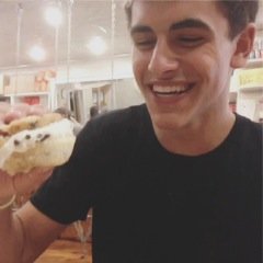 Follow for follow!! Pretty much a free follow account...