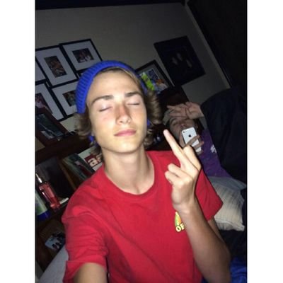 FOLLOW @yungchorizo