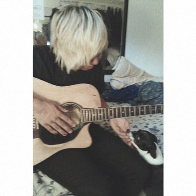 Zeke|18|Gay|Taken by @lolhiibob my perfect husband I love him with all of my heart 8.4.14 Don't even think about hurting our precious daughter Kylie!!!!