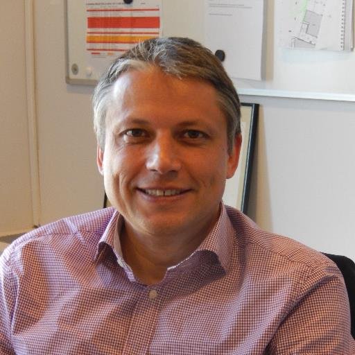 Civil Engineer Architecture & Construction (KU Leuven)
Senior Project manager
Master in Real Estate
MBA student