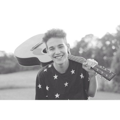 i'm not a thot, why does everyone call me a thot? - jacob whitesides