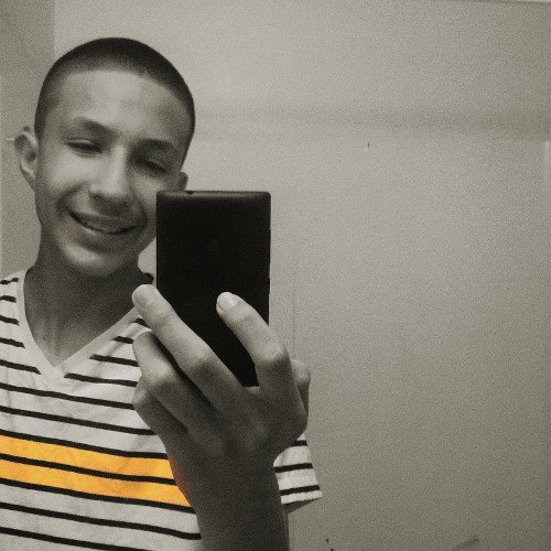 Add me on snapchat flavio_coria17 follow me & I'll follow back