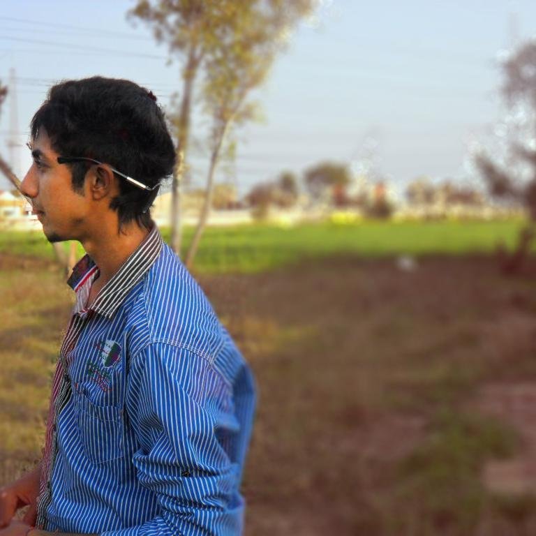 I m just like a book if u will try to read me thoroughly u can understand that who i m?

nd i love so much my MoM



nd life style
ਅਜੇ ਤਾ ਜਿਉਣਾ ਸਿੱਖ ਦੇ ਆ