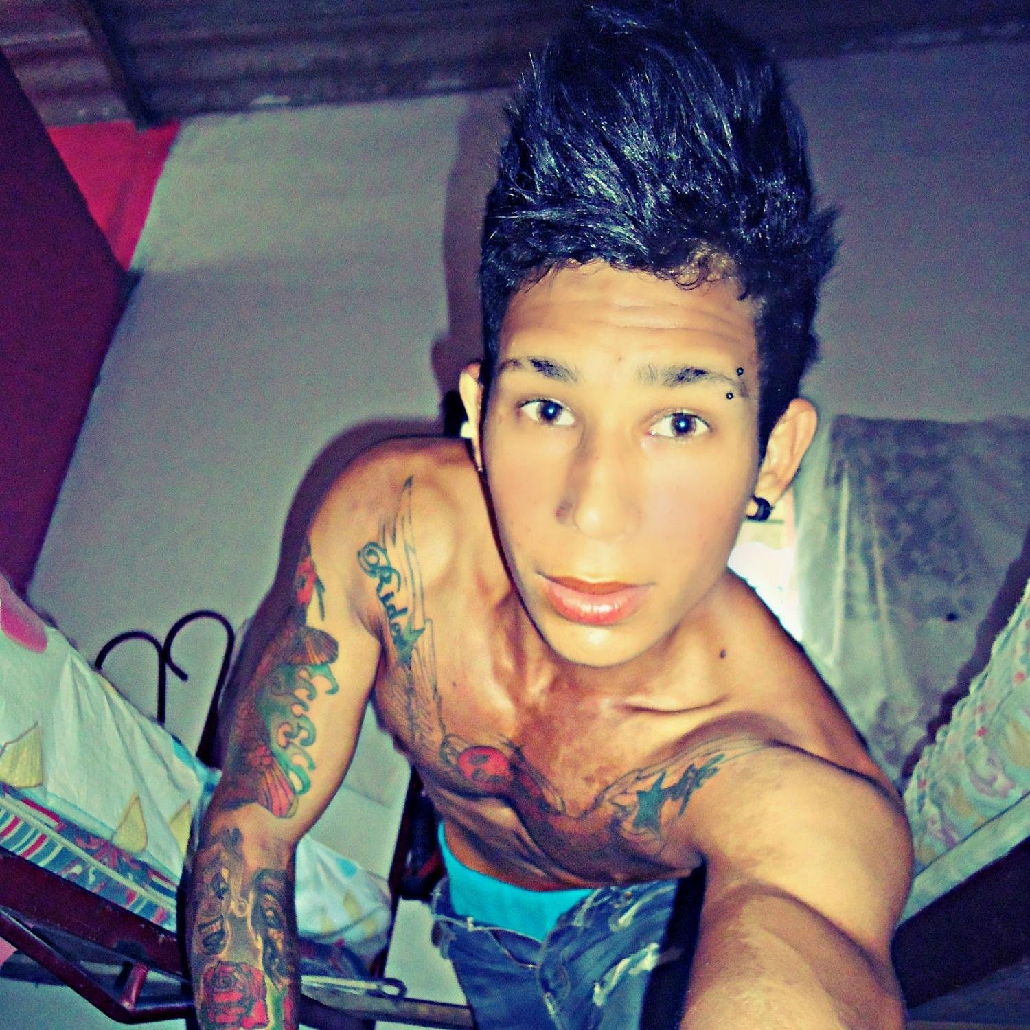 Mi pregunta es: ¿Ellos te perdonarían lo que tú les has perdonado #  sigueme  y tesigo   :*