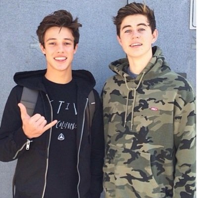 \\\\Lol your not nash grier or cameron dallas////