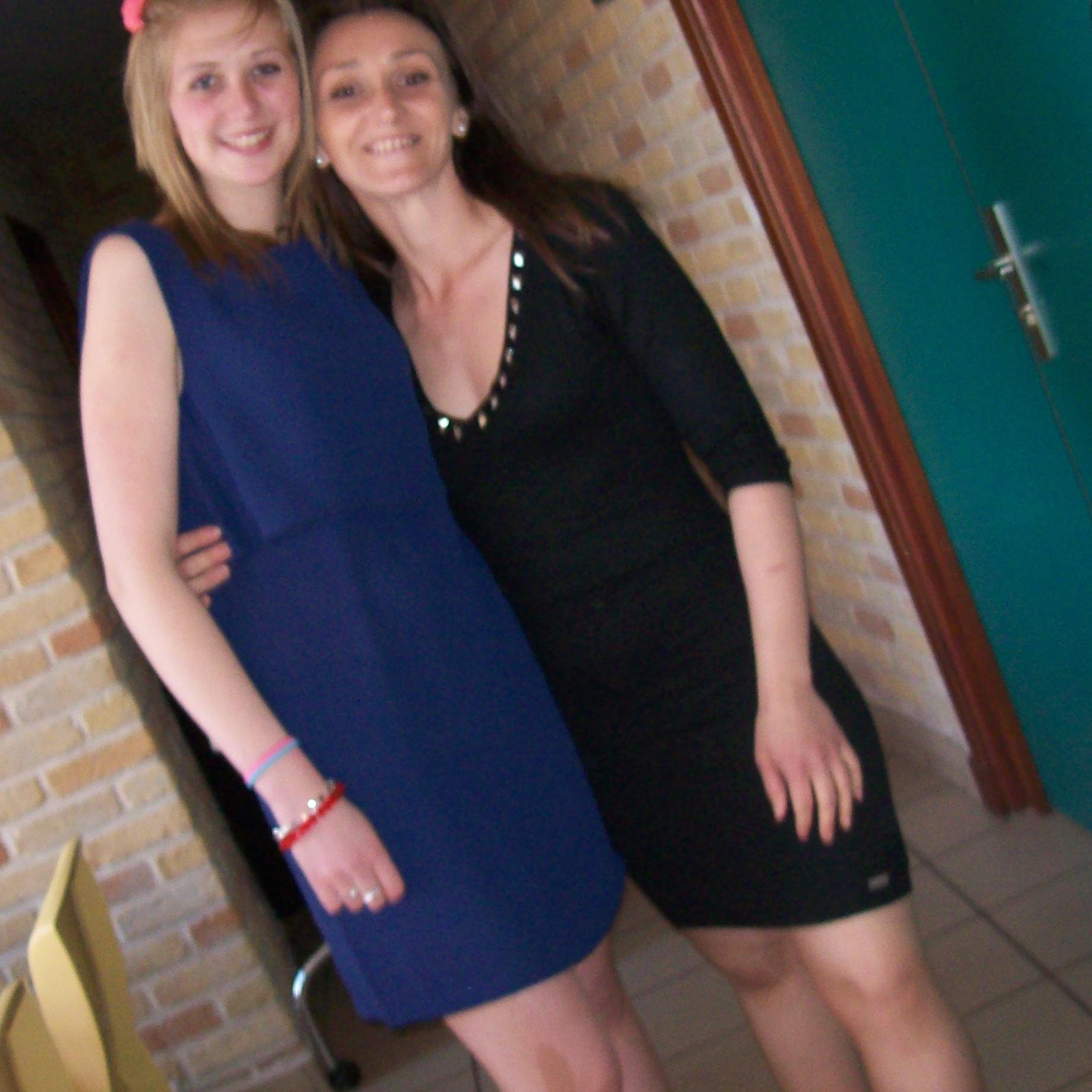 24011978's profile picture. 