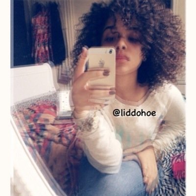 its just a parody twitter 
follow me on the gram @liddohoe ☔️