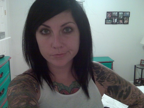 ameliamillions's profile picture. Likes: food, reading, disc golf, music, lawn games, traveling and adventure, hanging with my husband @tmsteve & pupster GA Beans, and chillin at the beach.