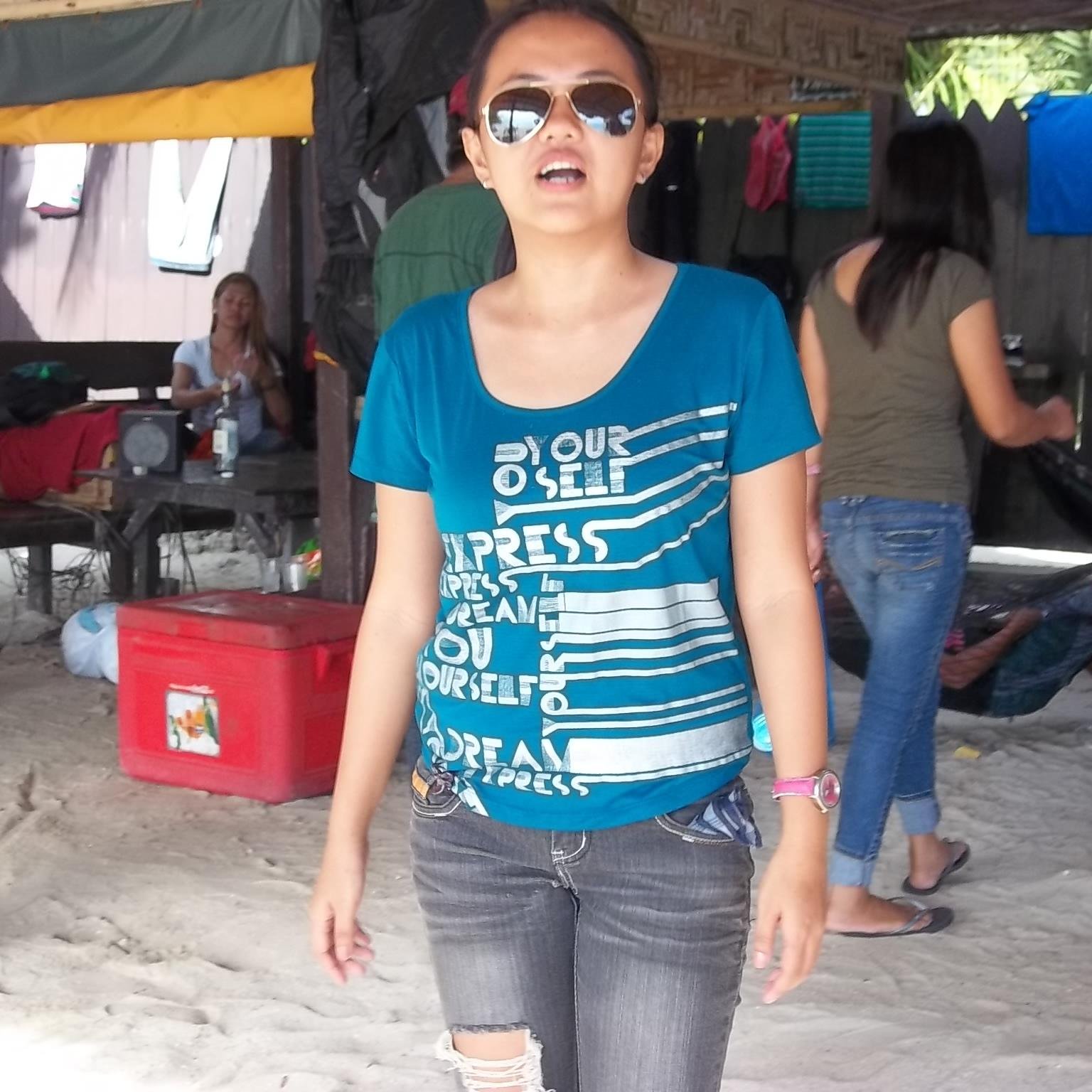 iamabegailjade's profile picture. Live Love Laugh ..