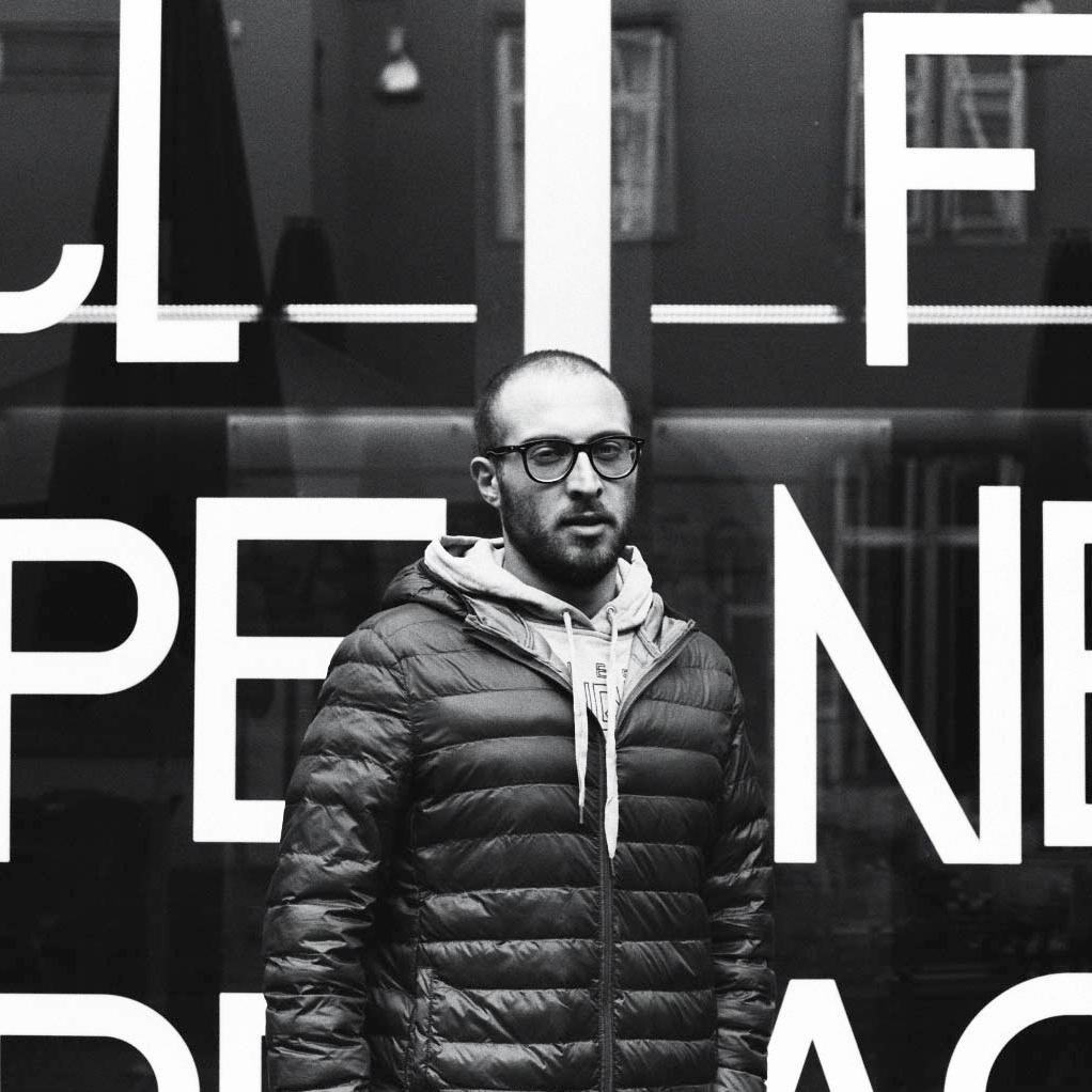 FrancescoTotar0's profile picture. Io sono bio-normale