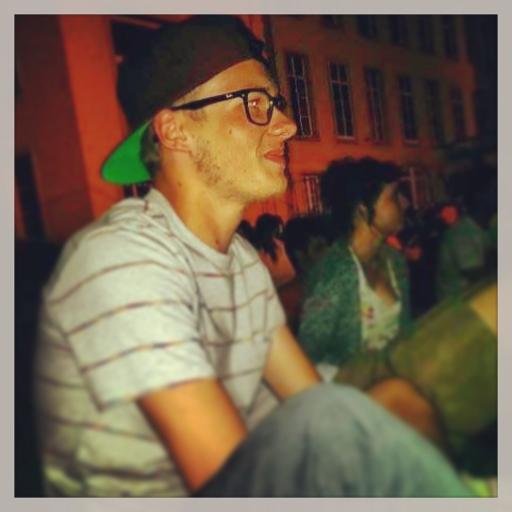 KarimRollenberg's profile picture. 21 jaar, lopen, muziek , gitaar, ...