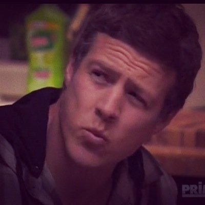 Irish Twitter fanpage set up for the lovely Steve Peacocke! Steve plays Darryl 'Brax' Braxton on Home and Away :)
Spoilers will be posted!!