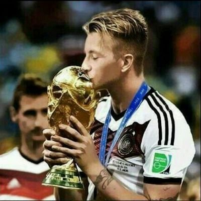 Bienvenidos a la cuenta de fans de Marco Reus. Entérate de lo último del astro germano y disfruta de fotos, vídeos, noticias de última hora!