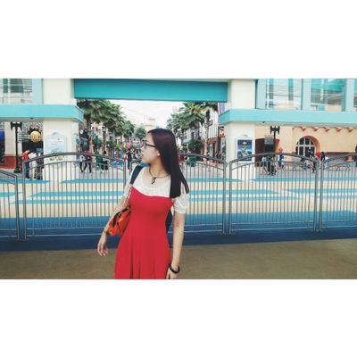 A DOSH student, singing is my passion and I love God. KJS ❤