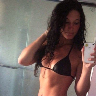 20 years young. #TeamBisexual #Single #YoungDumbAndFullOfCUM . DM me anytime for nudes! Follow my other account @KatiMichaels