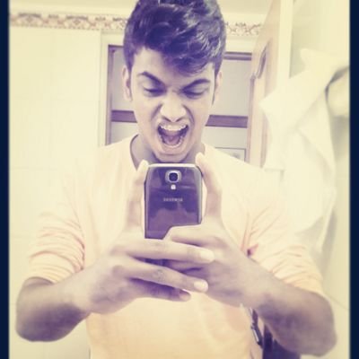 legendaryManish's profile picture. 