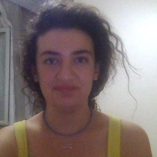 melike_katun's profile picture. hayatta üşenmediğim tek şey gülmek:))