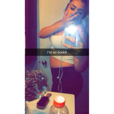 Just another girl that doesn't give a fuck .