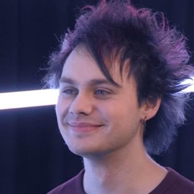 hi!
 @punkcliffrxd 
gave you a free follow,
so please follow her back!
thanks and ily!
