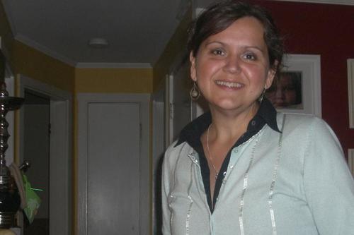 A funny, likeable chick with great advice./Lkes good music and good company. Loves today's WOMAN