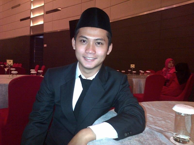 Saya adalah seorang yang gemar ngeblog