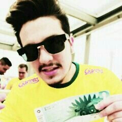 “Nunca magoe uma garota, você não sabe o quanto ela pode mudar depois disso.”  @luansantana
