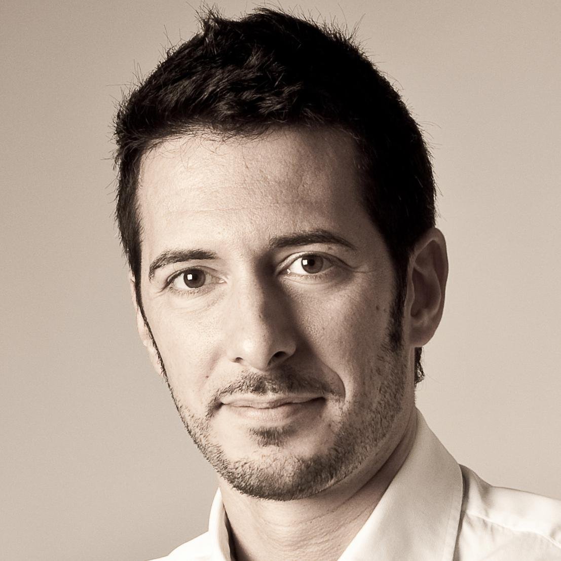 Customer Innovation @ Roche. Intellettualmente onnivoro, ascendente buongustaio. Non perdo mai: o vinco o imparo!