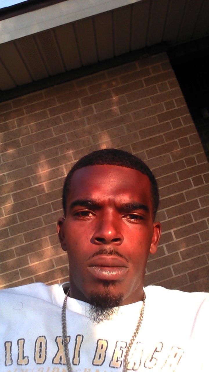 i make music , love money it motivates me, and  in  this forever, and you cross  me wrong, you will get delt wit.! Dnt let shit go!
