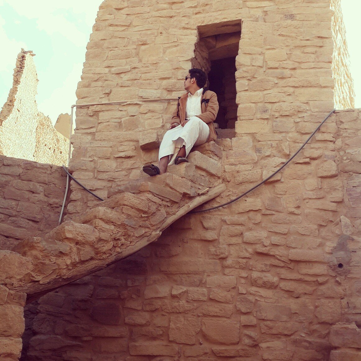ﻻاله اﻻ الله ..