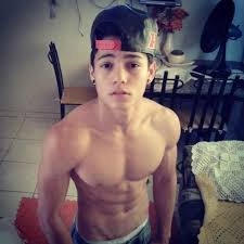 Nivel 17.    •Me podeis, llamar Adrián , Romantico, con  #Suaj, tengo todo lo qué una Chica quisiera tener a su vera |''De tu envidia, Nace mi Fama''| Sigueme✌