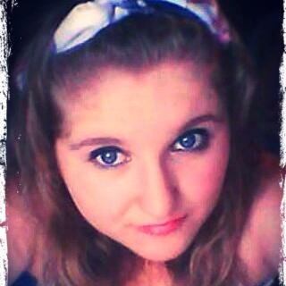 Directioner (L)  https://t.co/Lkzq3Yi1le                                                               01/04/2013 #Aurélien  (l)