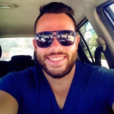 Venezolano. Licenciado en Comunicación Social - Mención: Corporativo USM. Ex redactor del portal https://t.co/SdOCRSWxpd. Aficionado al deporte y en especial al FCB