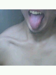 172_57_21_凸_アジアハーフ_短髪アゴ髭あり。腐男子卒業しそびれた社会人。ジャニやショタが好物なのねん。独り暮らし