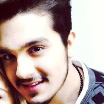 A namorada do Luan Rafael since: 13.02.2010 seguido pelo @luansantana dia 22.12.2010 ♥  Presidente: @keilapereiraa