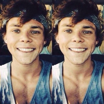 Congrats you are a hot ashton girl and if he does not already follow you he so should

@explicitmashton