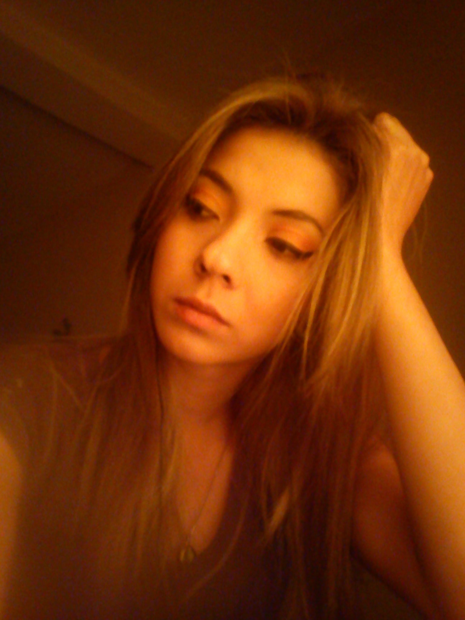 andre_azmiitiia's profile picture. ..My life, my choices, my mistakes, my lessons, not your business.!!!