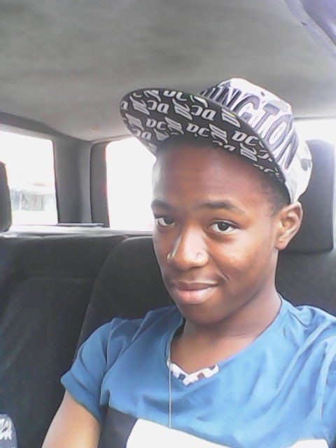 I am a nice guy dats ma name!!go to http://t.co/0SUC8vGEem